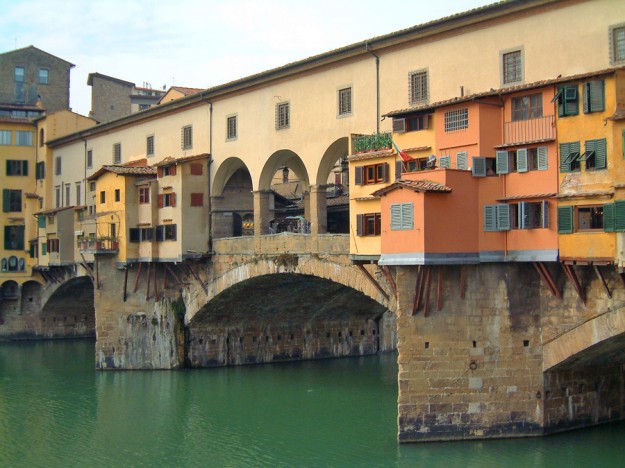 Ponte_Vecchio_In_Florence_1653975