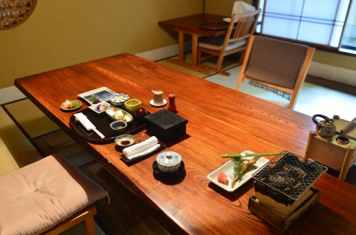 日本一の朝食と評されている、かよう亭の朝食